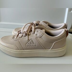 Adidas Park Street Low Top Sneaker Women's Size 8.5 blush Shoes